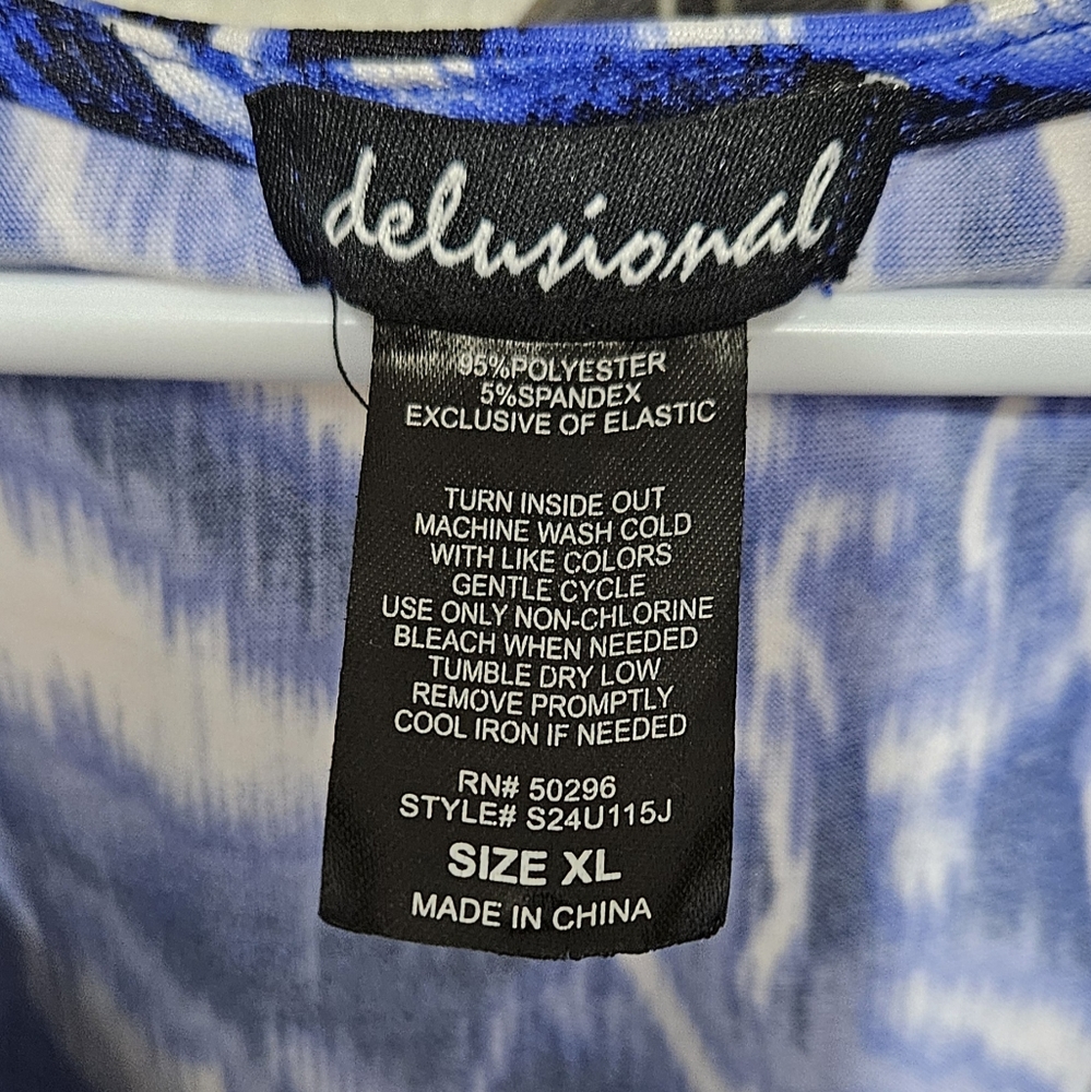 Delusional Women's Blouse - XL - Picture 4 of 4